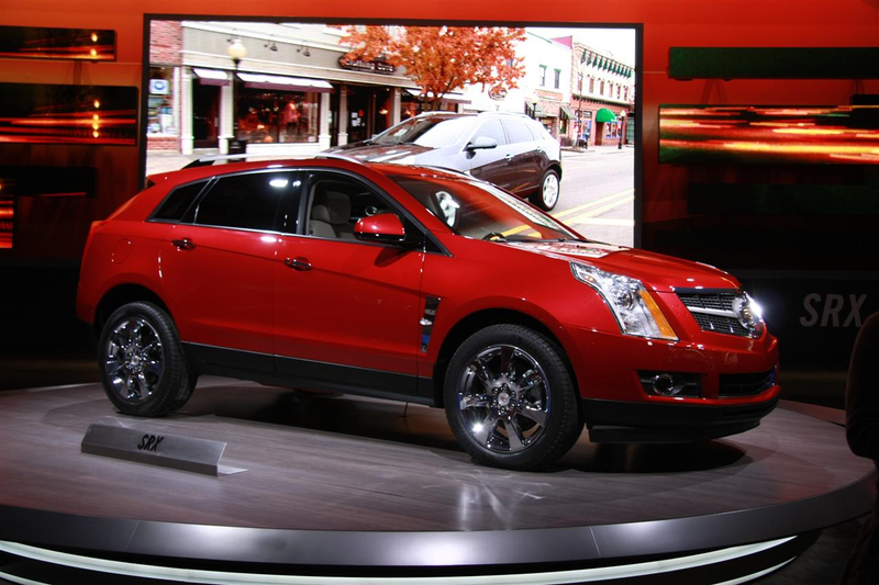 Illustration for article titled 2010 Cadillac SRX: When Luxury Crossover Meets Midsize SUV